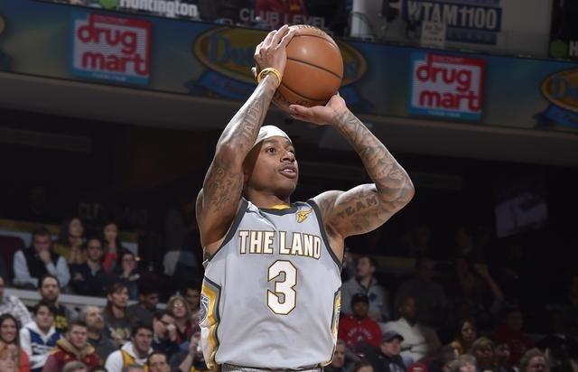 往能折射出 往能折射出