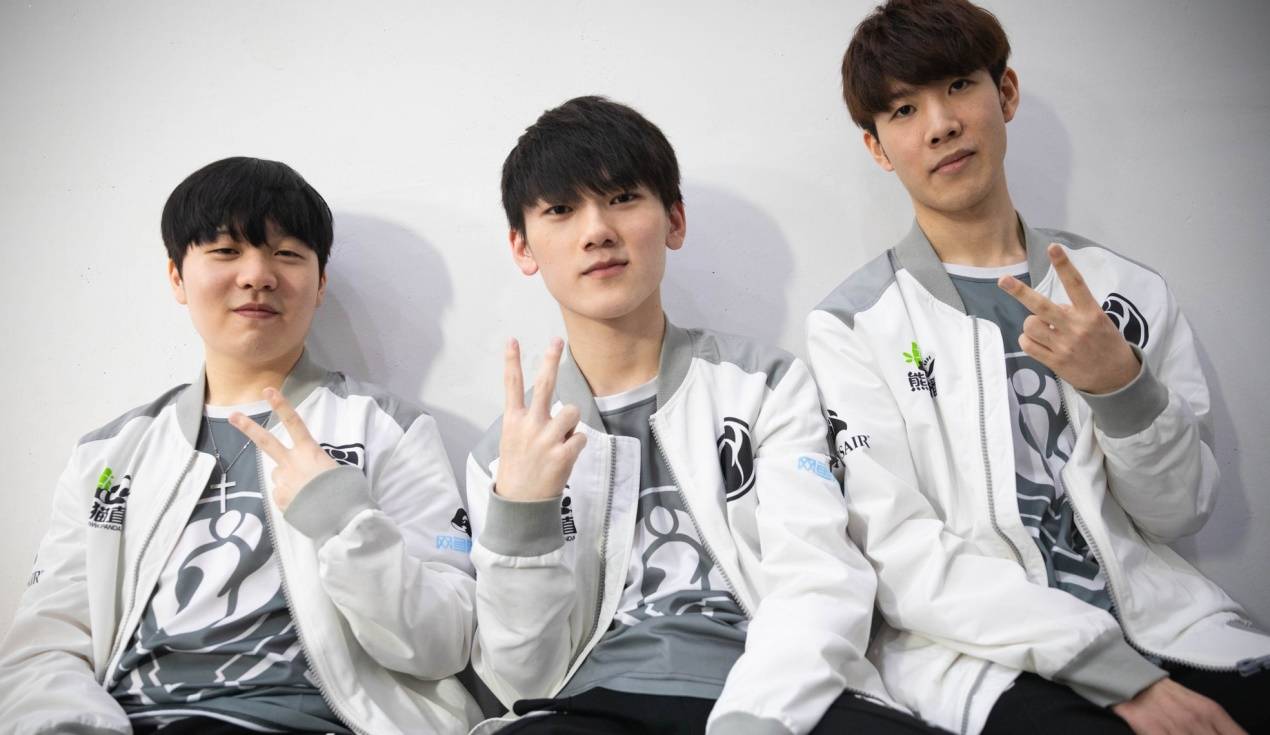 他遭遇瓶颈 他遭遇瓶颈