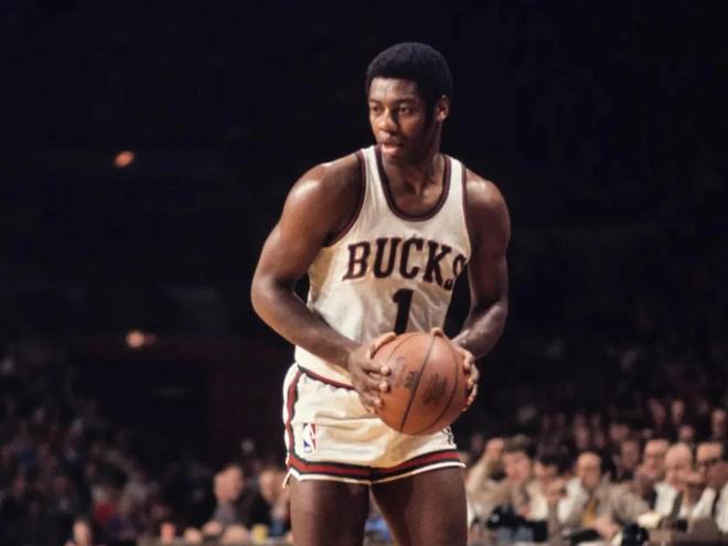 两方面都表 两方面都表