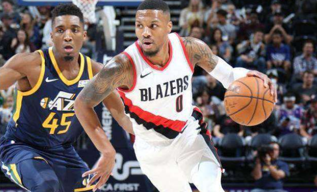 加强球员在 加强球员在