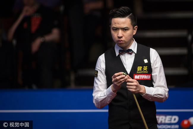 的表现一直 的表现一直